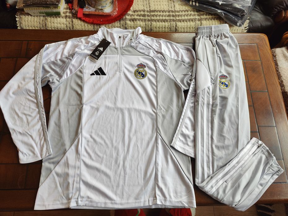 Тренировъчен футболен екип Real Madrid сезон 25/26