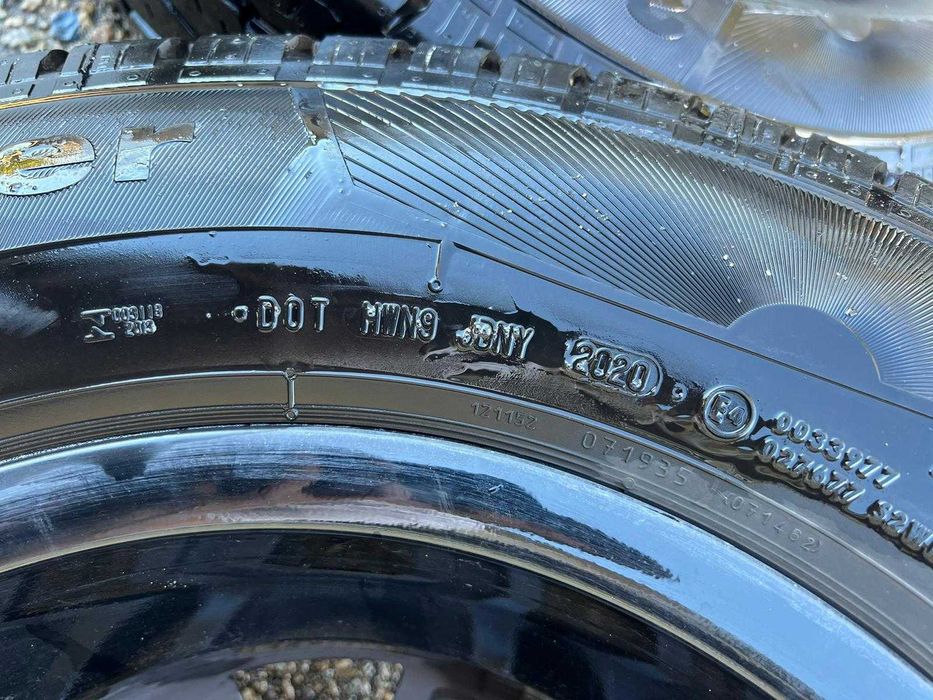 Летни гуми 225 75 16 Continental VancoCamper dot 2120 на 12хил км