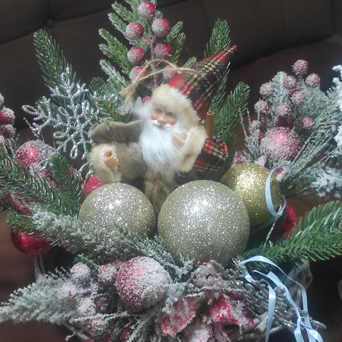 Подаръчна кошница