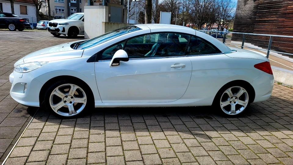 PEUGEOT 308 2010 — imagine 3