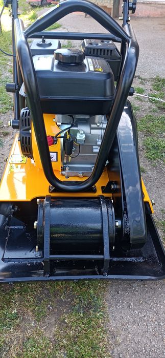 Talpă compactoare Powermat de 6.5 cp