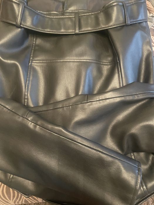 Дамски кожено яке Zara от еко кожа