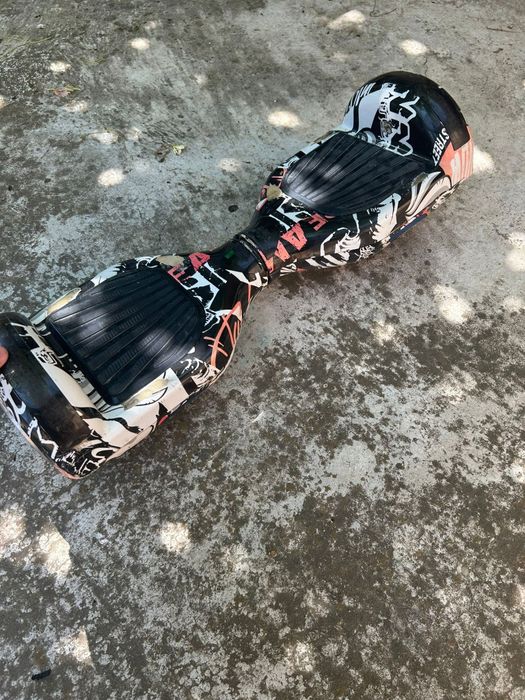 Vând hoverboard ,negociabil