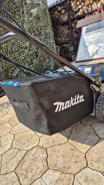 Газонокосилка Makita DLM 532