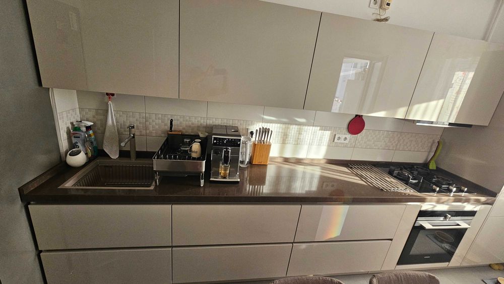 Vand apartament cu 2 camere situat in GranVia Park Lujerului