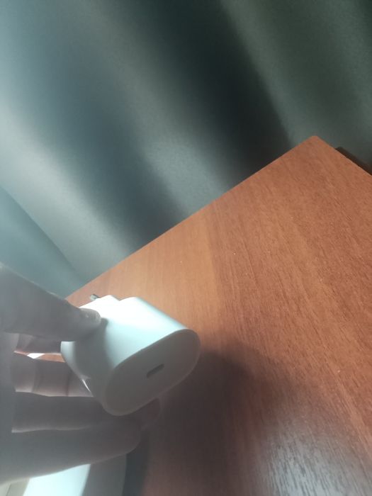 Адаптер питания Apple