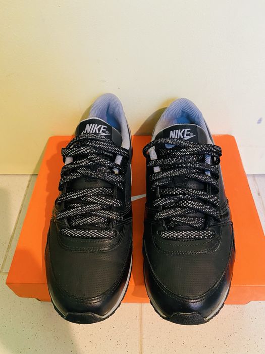 Дамски маратонки    NIKE  ,  номер  38