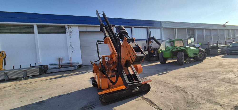 Soneta Battipall Batipal Masina de batut stalpi/parapeti Pauselli 601