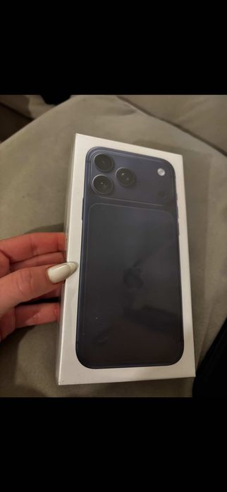 Айфон 17про макс 1тб