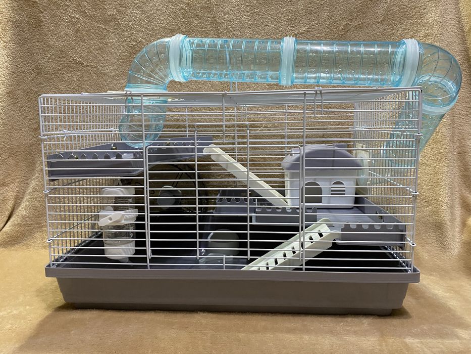 Продаются новые клетки для хомяков