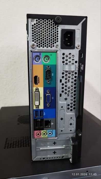 Компактный кейс Acer DDR4