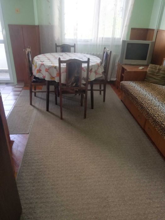 Дава се под наем Двустаен апартамент в Плевен, Идеален център - 72 кв.м за 350 € - Снимка #10