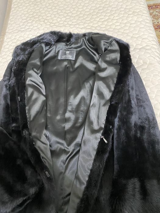 Продаю норковую шубу