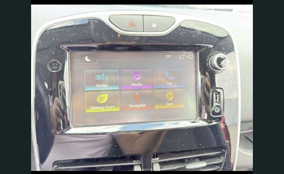 Vand Renault Clio4,1.2 benzina din anul 2016!