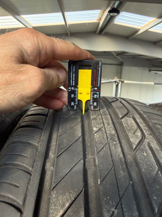 Гуми Бриджстоун Туранца