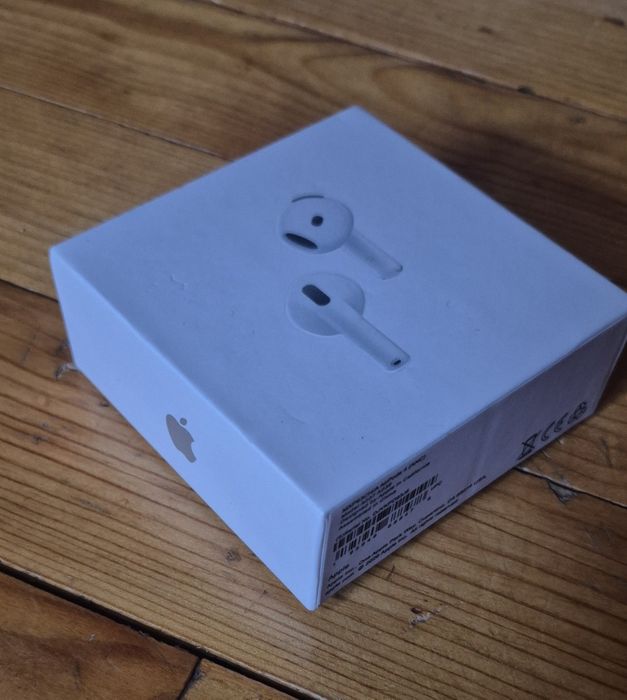 Apple Air Pods 4