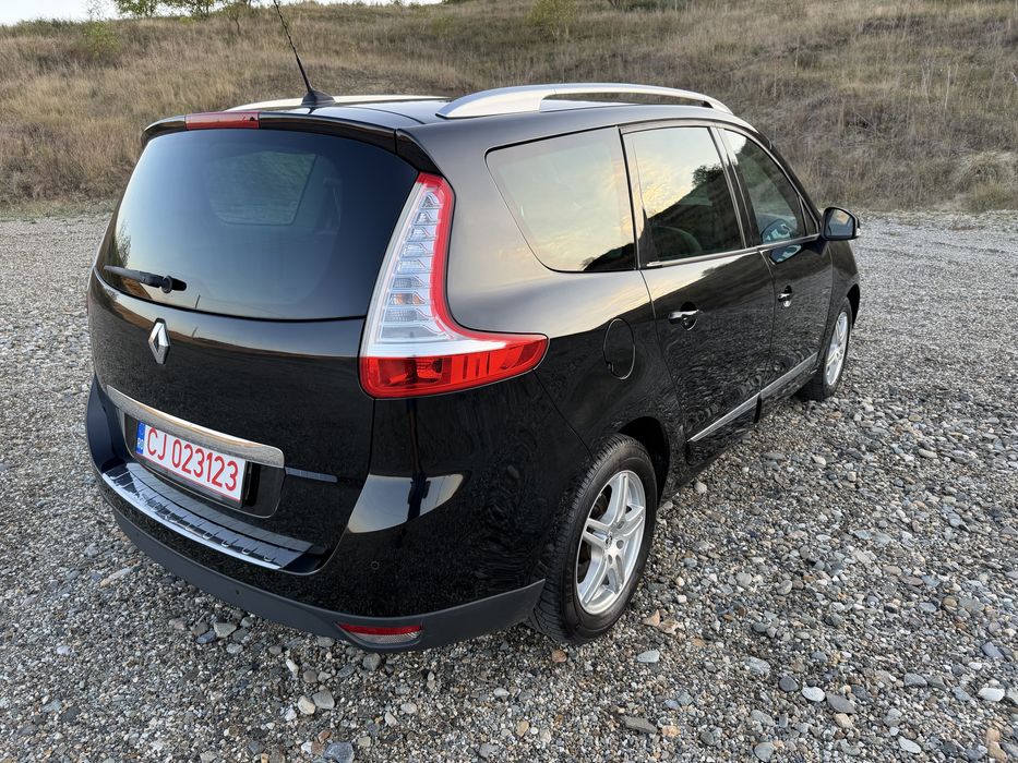Renault Megane Scenic motorizare 1,5 diesel an 2014