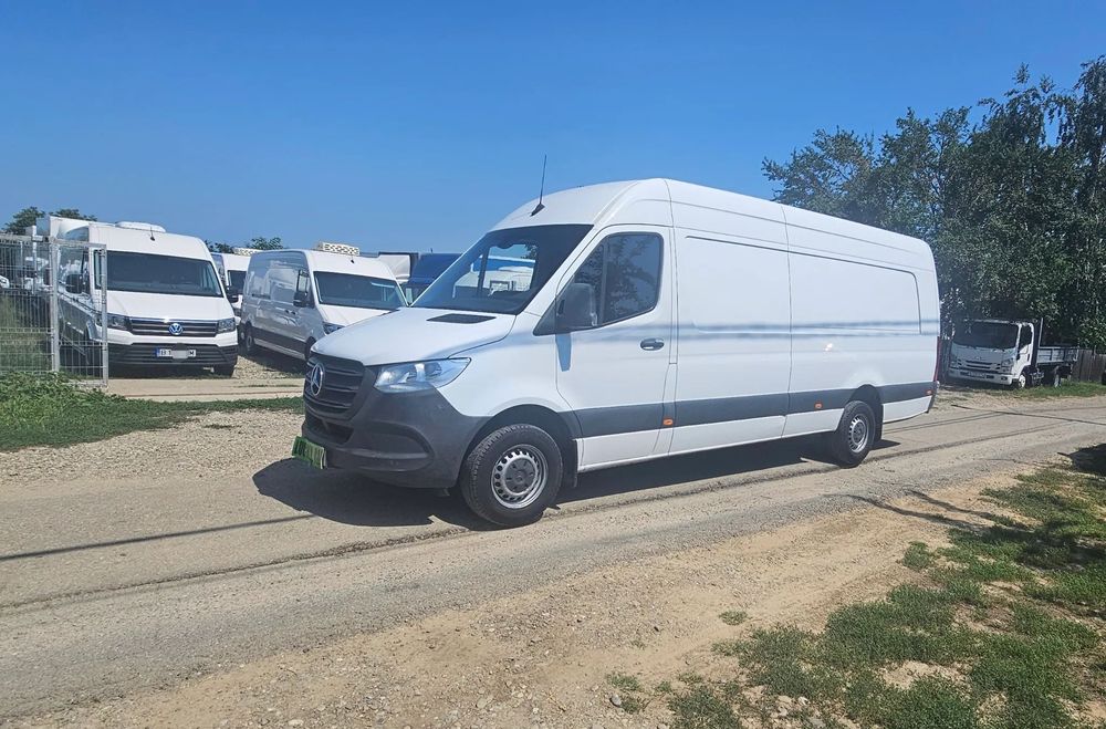 Mercedes-Benz Sprinter Extra Lung posibilitate leasing