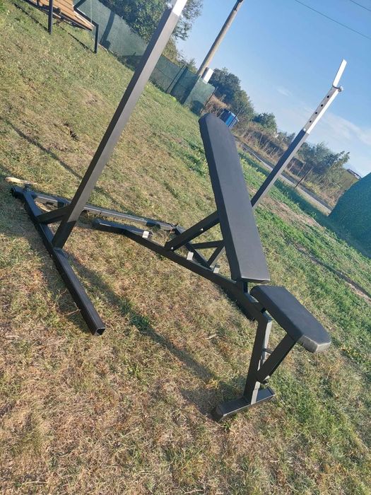 Стойки за клек и Лежанка