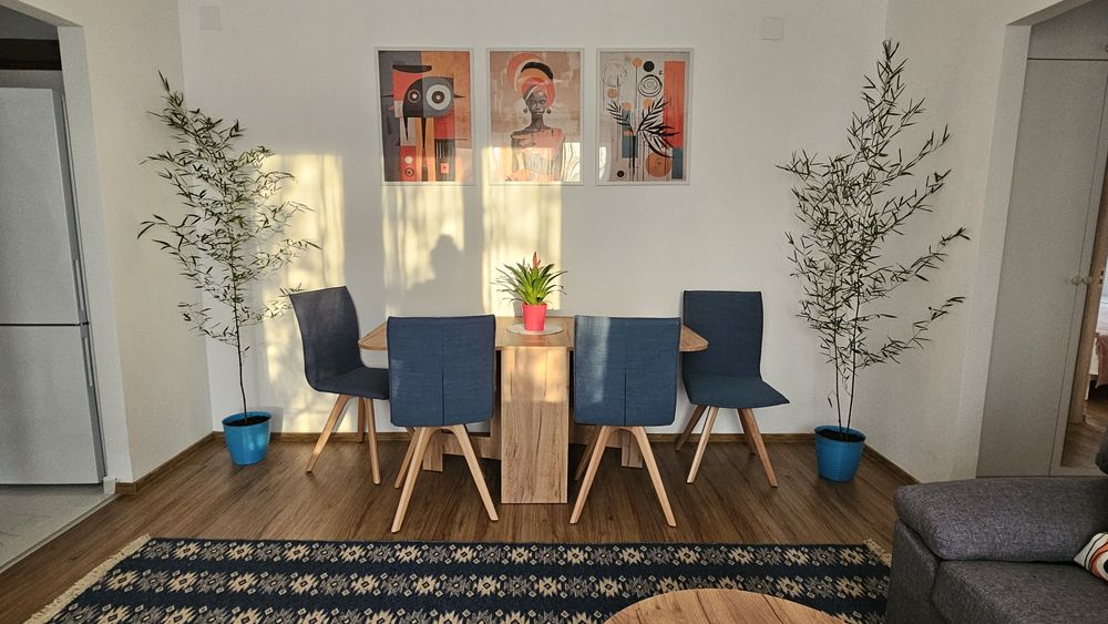 Proprietar, închiriez apartament 2 camere – Zonă centrală