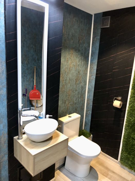 Inchiriez Spatiu Comercial ,Birou, Magazin , Salon,  str Toamnei Brasov