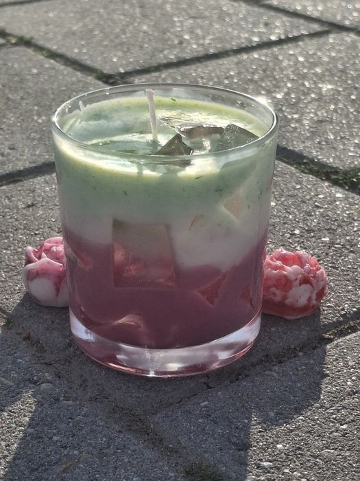 Lumanare handmade strawberry matcha