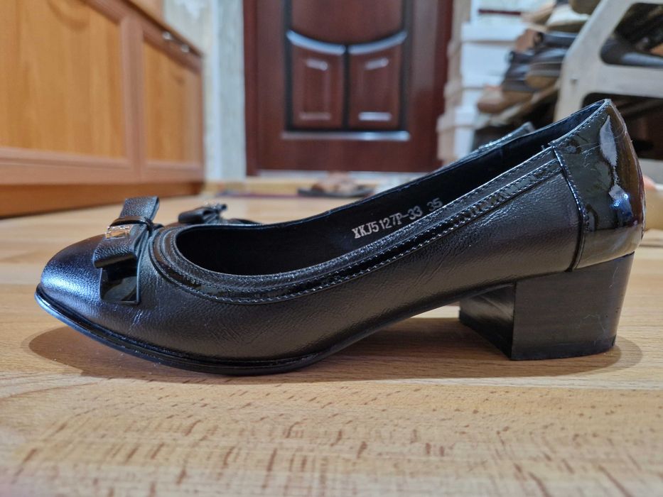 Черные туфли (классика)