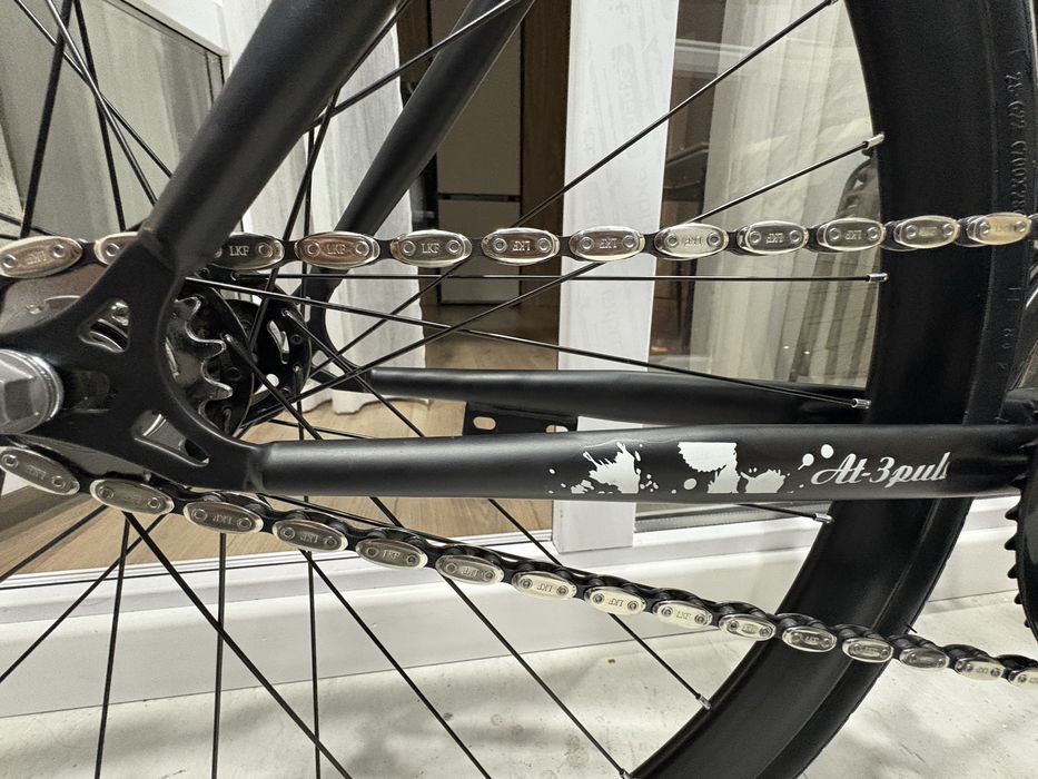 фикс (fixed gear) байк — лёгкий, быстрый