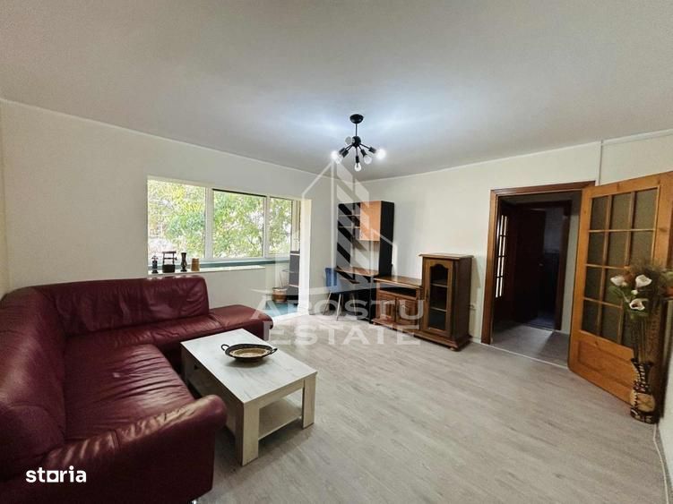 Apartament cu 3 camere in Complexul Studentesc — fotografia 1