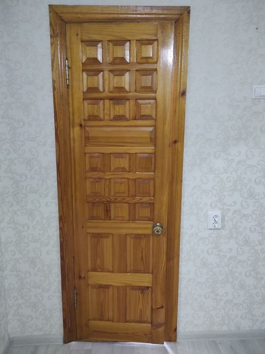 Продам двери межкомнатные