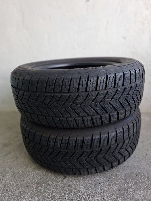 2 Anvelope iarna  Goodyear 225/60/17 - dot 2022