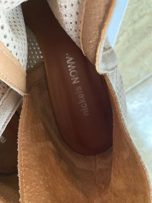 Дамски обувки от велур