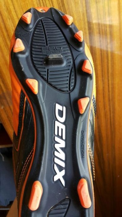 Кроссовки спорт 42 размер