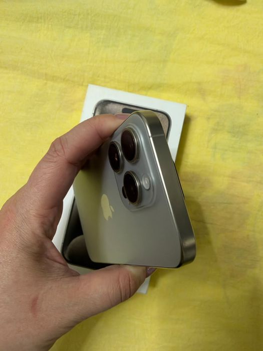 Iphone 15 pro 256gb