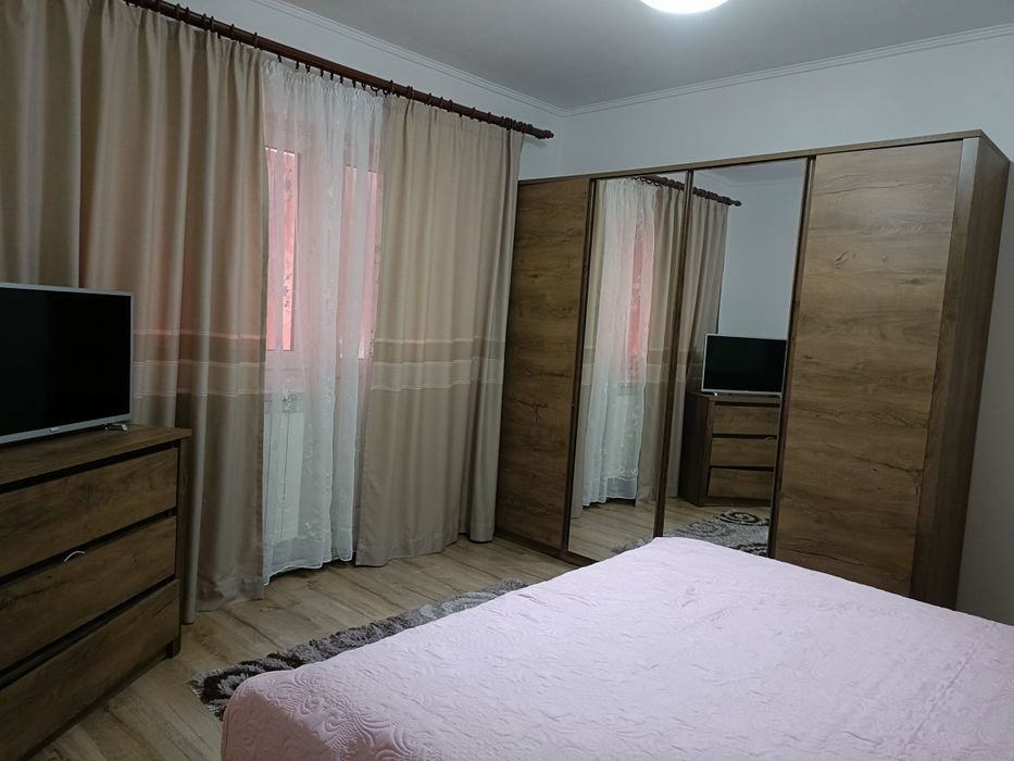 Apartament  cu 3 camere in Panciu