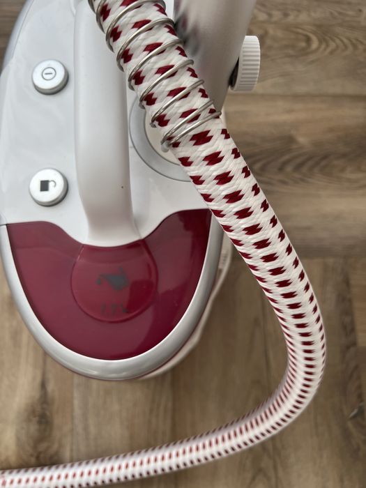 Отпариватель напольный Tefal Instant Control