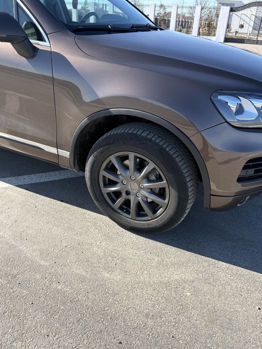 VOLKSWAGEN Touareg 2011 — imagine 2