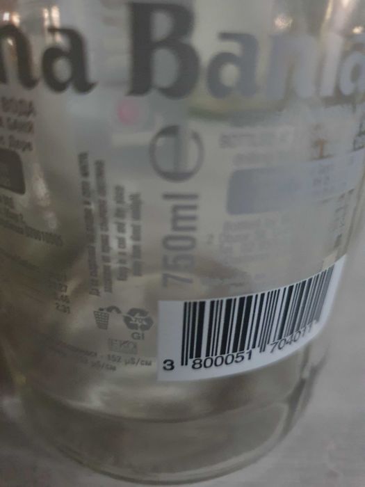 стъклени бутилки