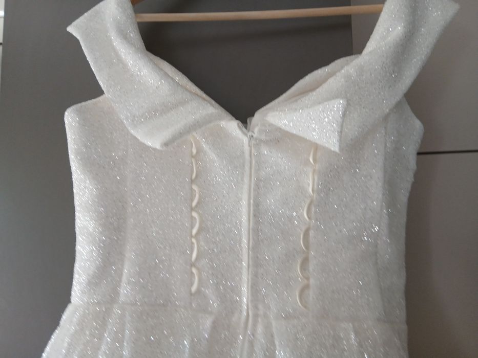 Rochie de mireasa stil printesa