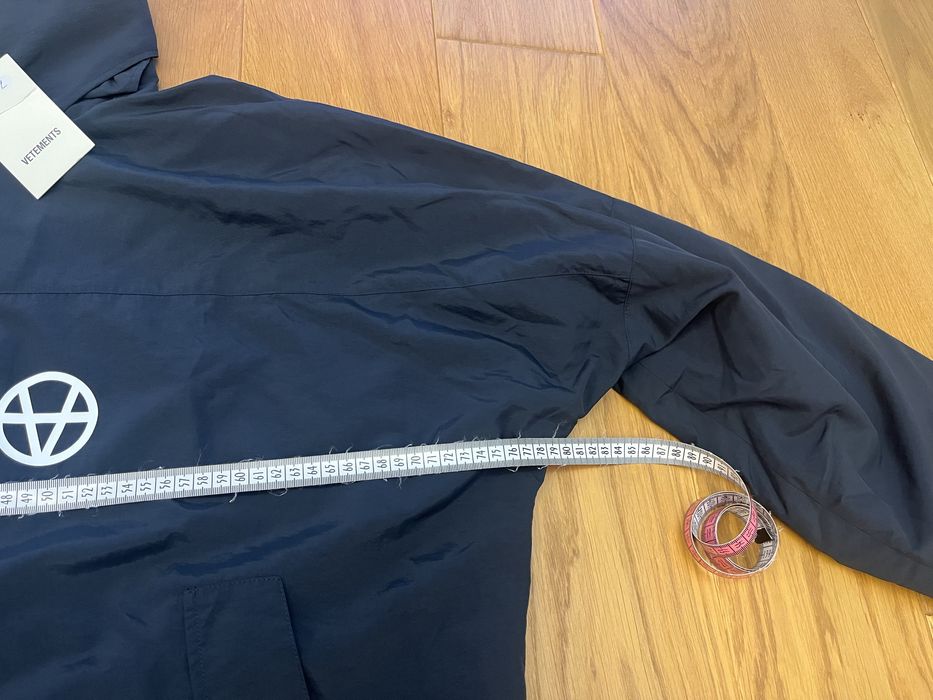 Яке Vetements модел Anarchy