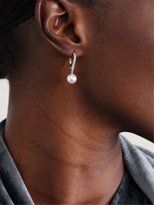 Золотые серьги 750 пробы Mikimoto