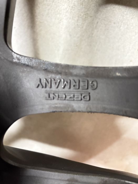 Гуми с джанти 18 5х120 BMW