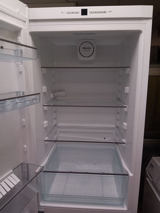 Комбиниран хладилник с фризер Миеле Miele A+++ 2години Гаранция!
