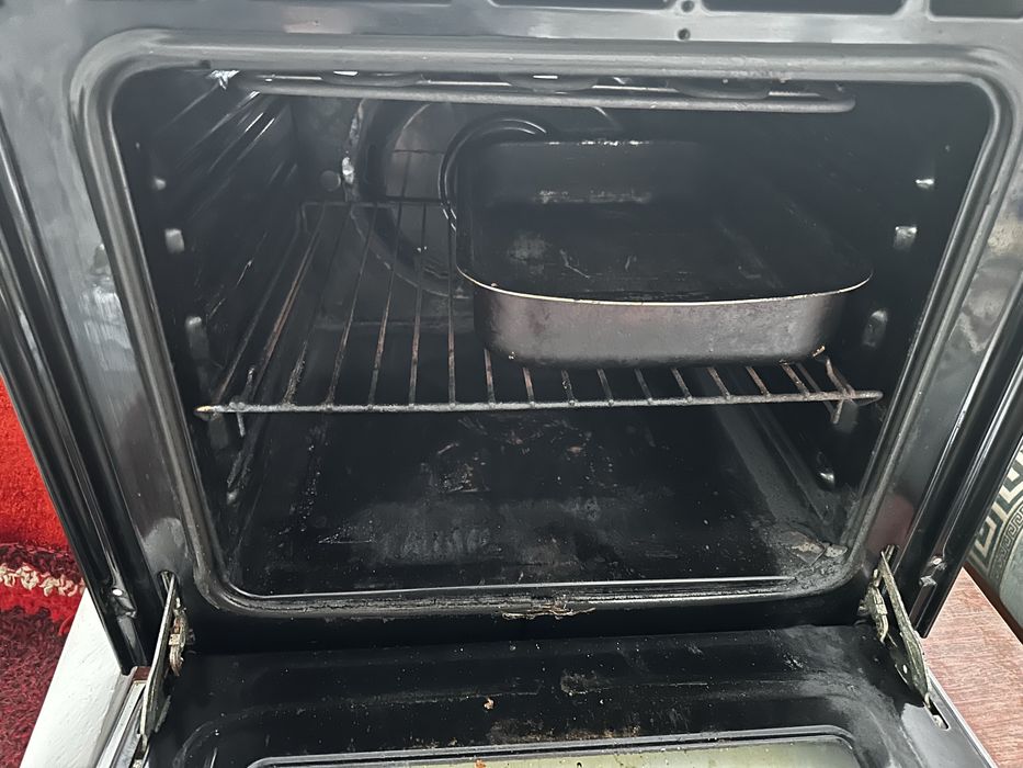 Духовой шкаф Ardo