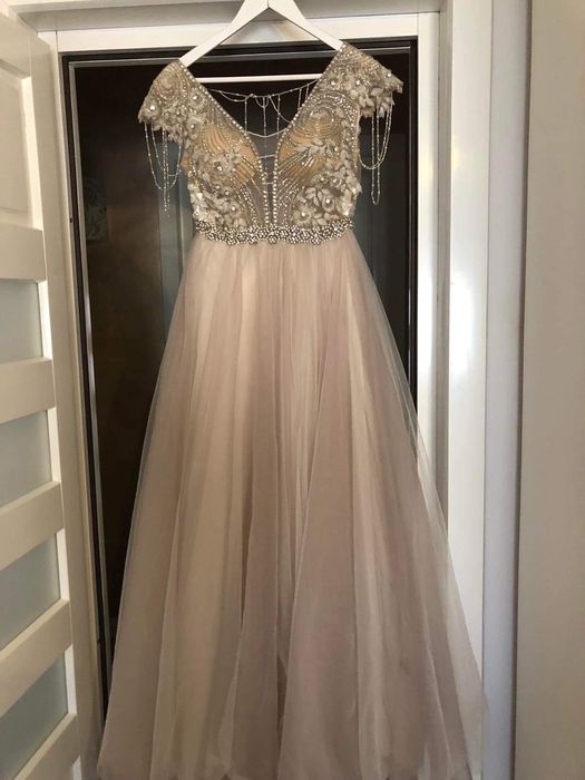 Rochie de mireasa marimea 38 Nava Bride