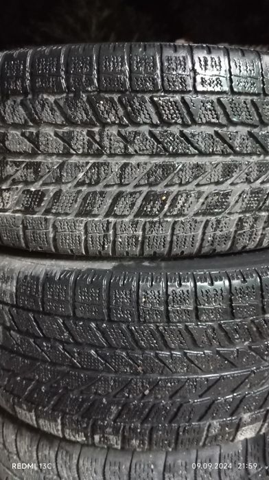 Диски с резиной на мерседес