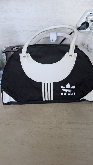 Нови  маркови  чанти