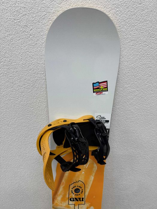 placa snowboard noua gnu b-nice L145cm