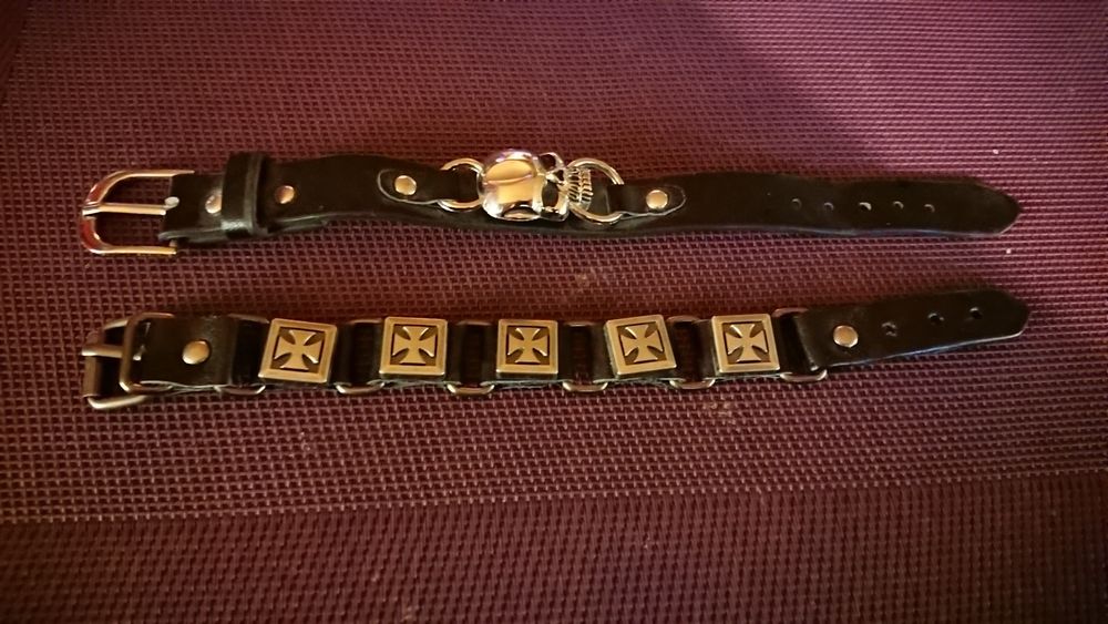 2x Bratari piele cranii tinte pandantive os