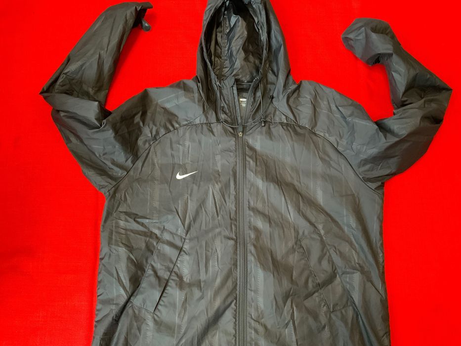 Nike-оригинално яке 54хл